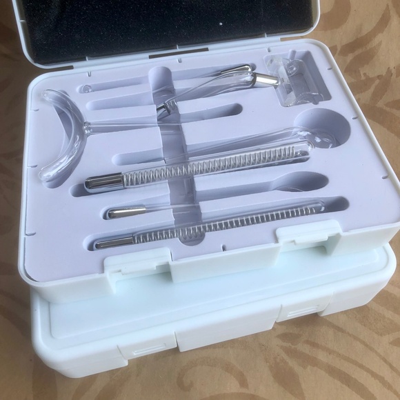 NEW SPA Skin Care Collection NIB - Picture 3 of 11